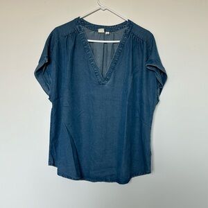 GAP Chambray V-Neck Top
